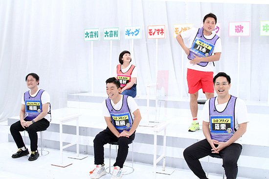 アインシュタイン稲田、エイトブリッジ別府、エイトブリッジ篠栗 後列左から)たんぽぽ川村、サバンナ八木