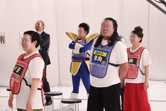 JP、R藤本、やす子、ロバート 秋山、友近
