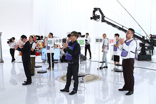 笑い飯 西田 ジョニー志村 藤崎マーケット 田崎 フルーツポンチ 村上 コロコロチキチキペッパーズ 広燈 愛凛冴