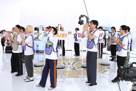 パンプキンポテトフライ 谷、カベポスター 永見