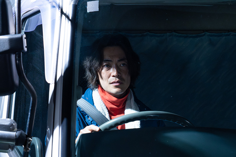 大東駿介
